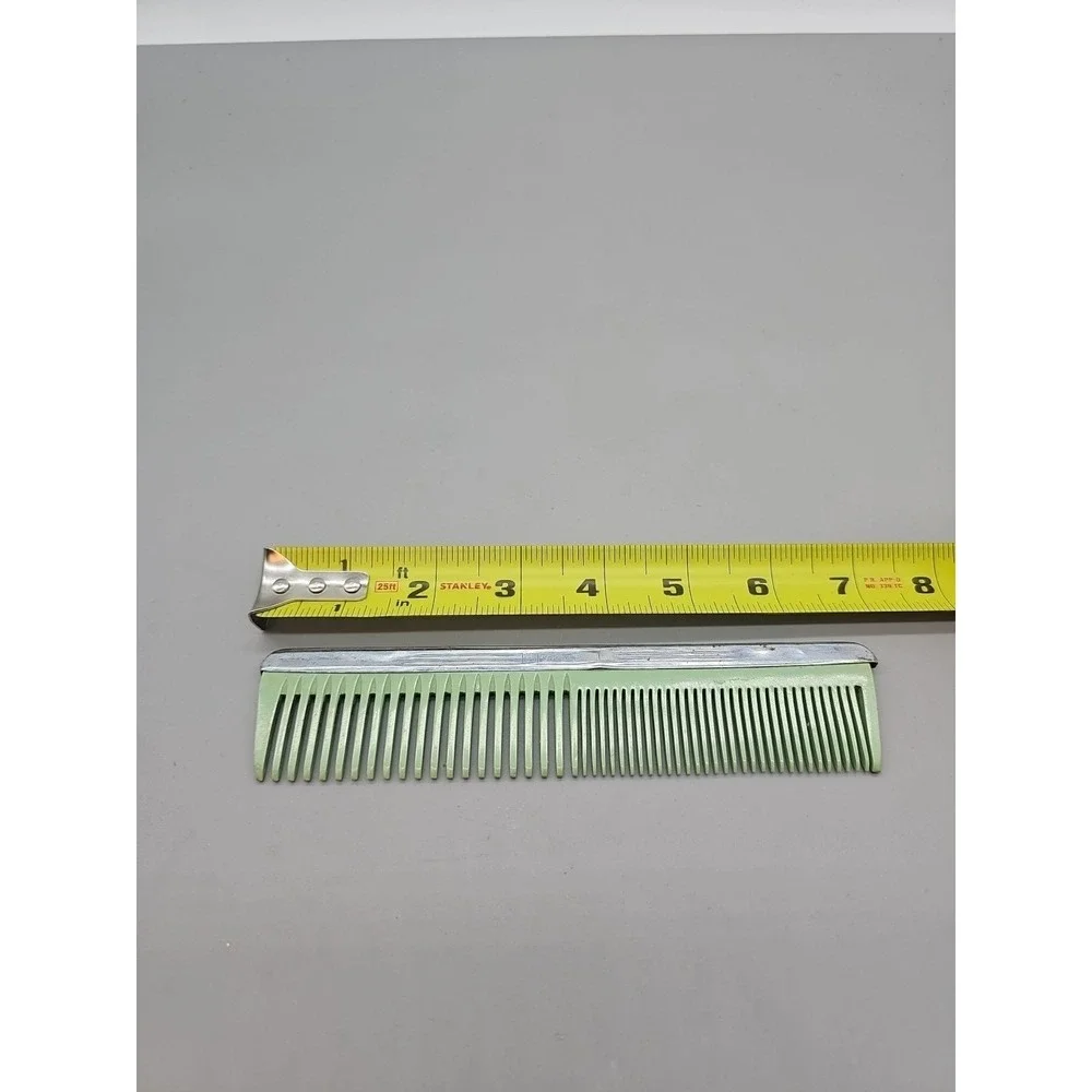 Vintage 7 in‎ Green Plastic Nylon Comb Metal Silver Top EUC